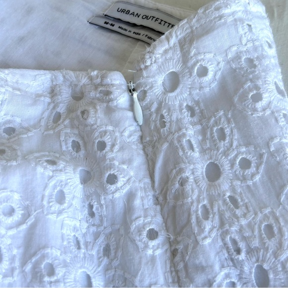 Urban Outfitters Balboa High Rise White Eyelet Lace Shorts - Picture 9 of 14